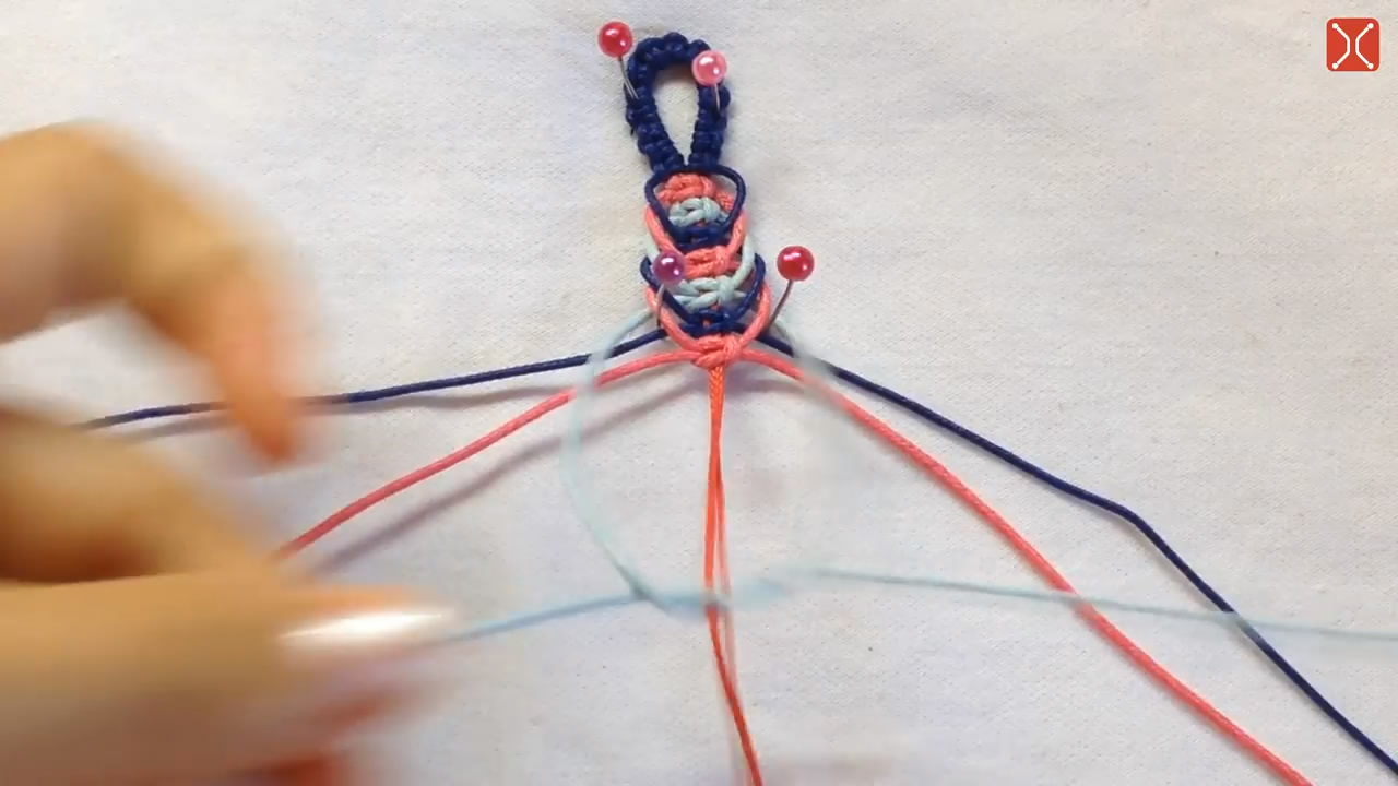 手链编织教程简单好看步骤,简单编织手链教程小孩