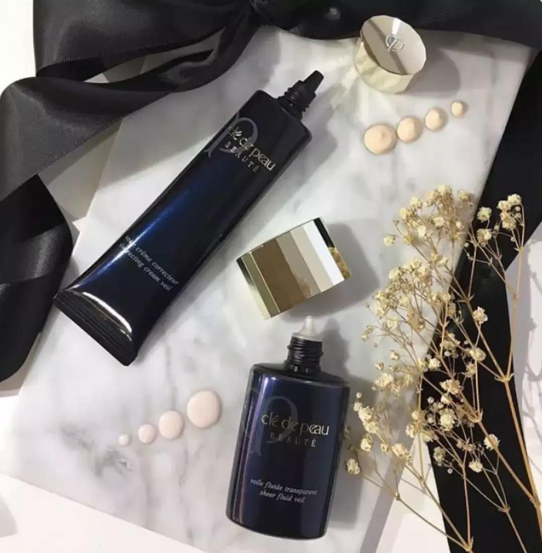 粉底液真实测评真的不脱妆不暗黄,十大公认好用的粉底液排名滋润型