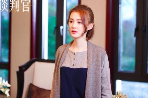 杨幂把自己的整形医生介绍给了闺蜜吗？如何越整越自然