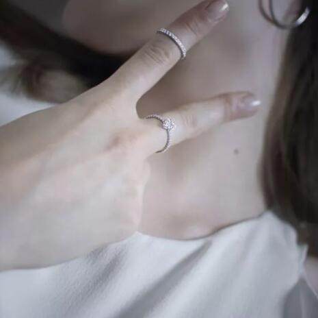 英皇传世王冠这还是我认识的那个顶级奢华珠宝品牌Cartier吗?