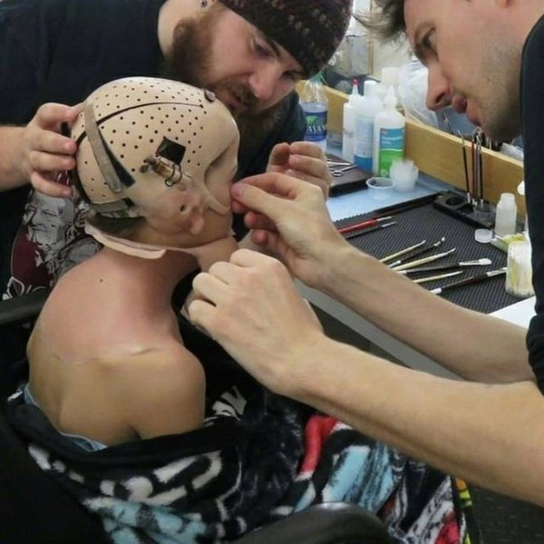 神奇化妆术男生,奇迹男孩应用