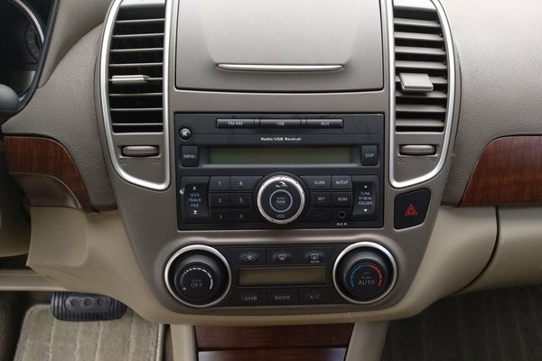 日产轩逸2009款天窗二手车价格,日产轩逸13款1.6自动二手车价格