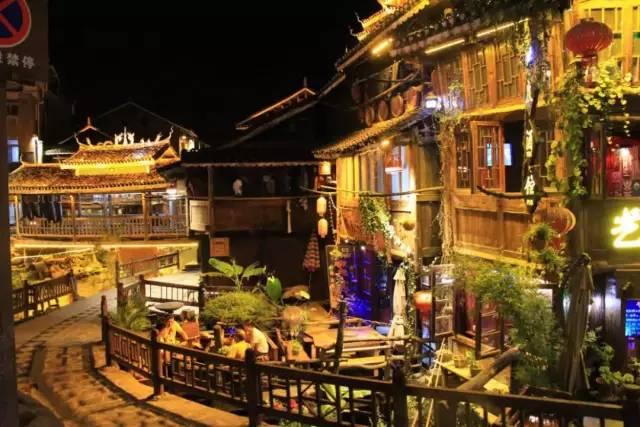 春晚四大分会场曝光,有个竟是“中国第一潜水地”!