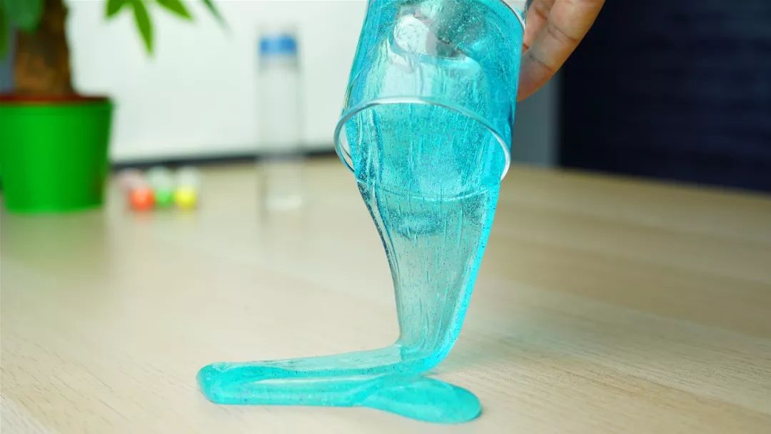 简单好玩史莱姆不用蜂蜜不用盐水,超简单史莱姆无苏打