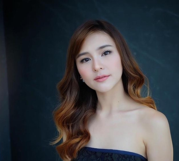 泰版浪漫满屋女二号,浪漫满屋泰版女主整容