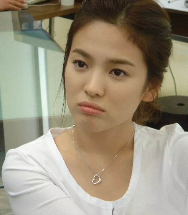 泰版浪漫满屋女二号,浪漫满屋泰版女主整容