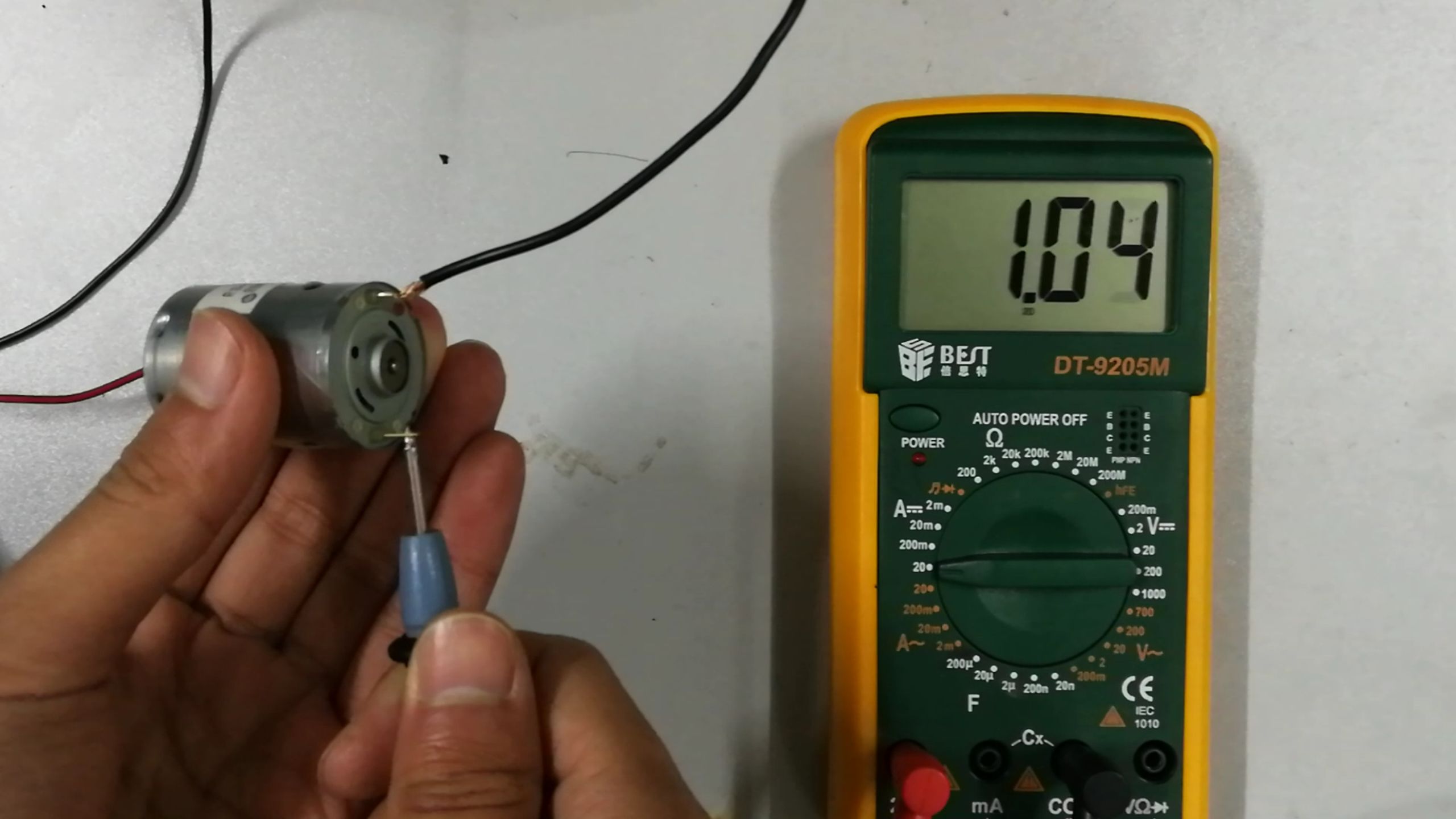 万用表测380电流方法,万用表测电流表使用方法