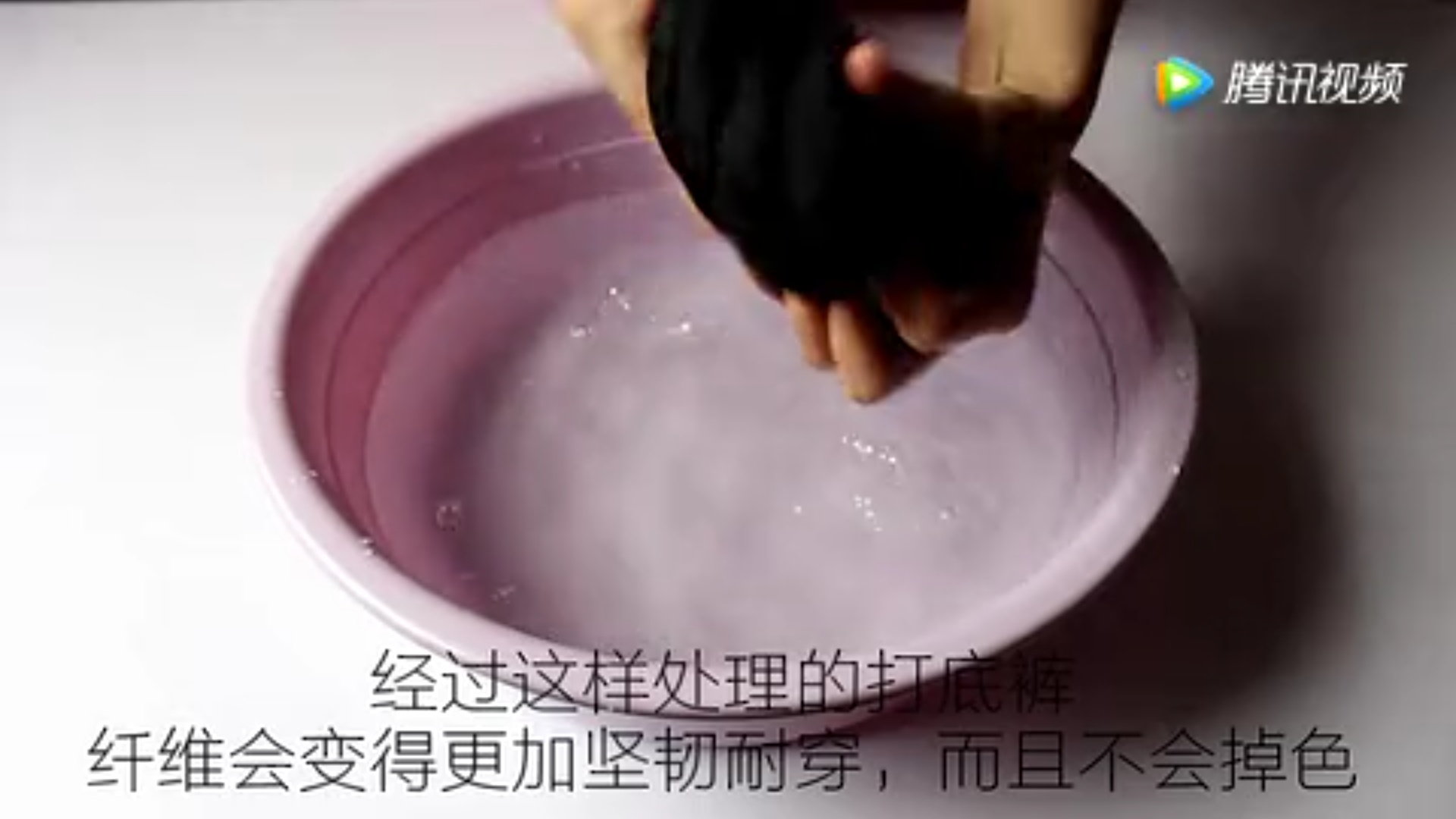 打裤子边时怎样避免长短不均,如何防止羊毛裤起球