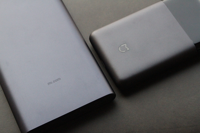 小米剃须刀f1-bk和s300有区别吗 (小米电动剃须刀能用几年)