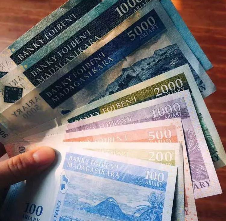 抢红包激动视频,抢到红包激动手舞足蹈