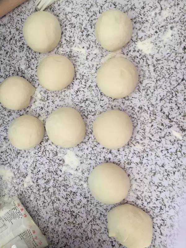 二十八把面发二十九面不就坏了吗,二十八把面发哈尔滨