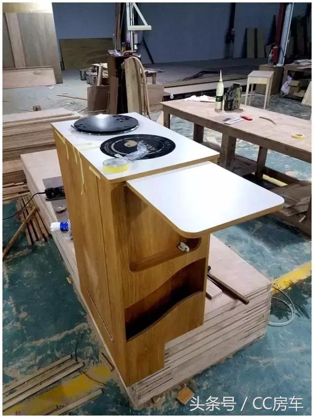 lc78改装旅居房车,轻卡改装房车最佳方法