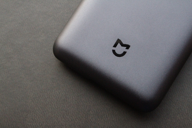 小米剃须刀f1-bk和s300有区别吗 (小米电动剃须刀能用几年)