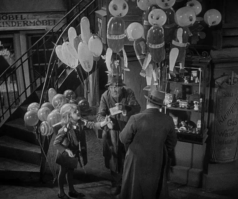 43名男生约2位女同学,骗她们喝“饮料”,之后的事情让人齿寒