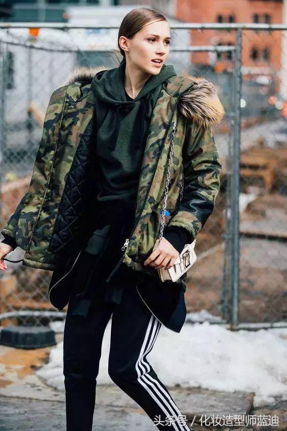 羽绒服穿起来臃肿你裤子选对了吗,羽绒服穿着没气质