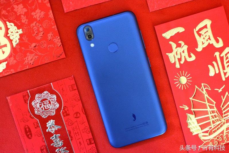 小辣椒红辣椒7x评测,红辣椒7X参数