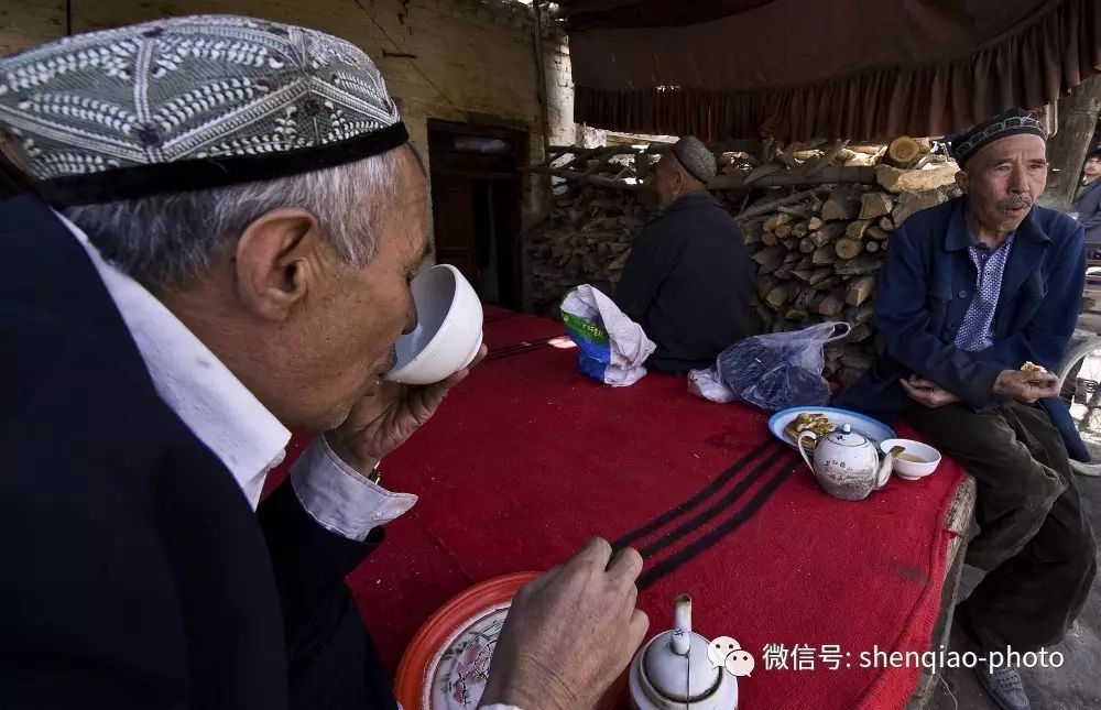 走进澜沧古茶,南疆百年老茶馆