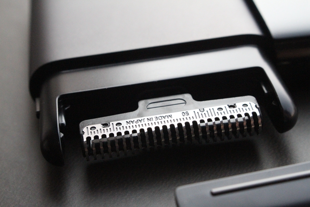 小米剃须刀f1-bk和s300有区别吗 (小米电动剃须刀能用几年)