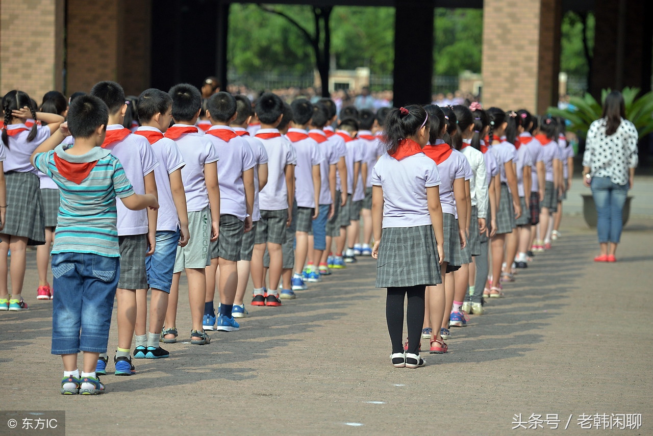 学生钱丢了老师怎么和家长交代,学生在教室里丢了钱老师怎么解决