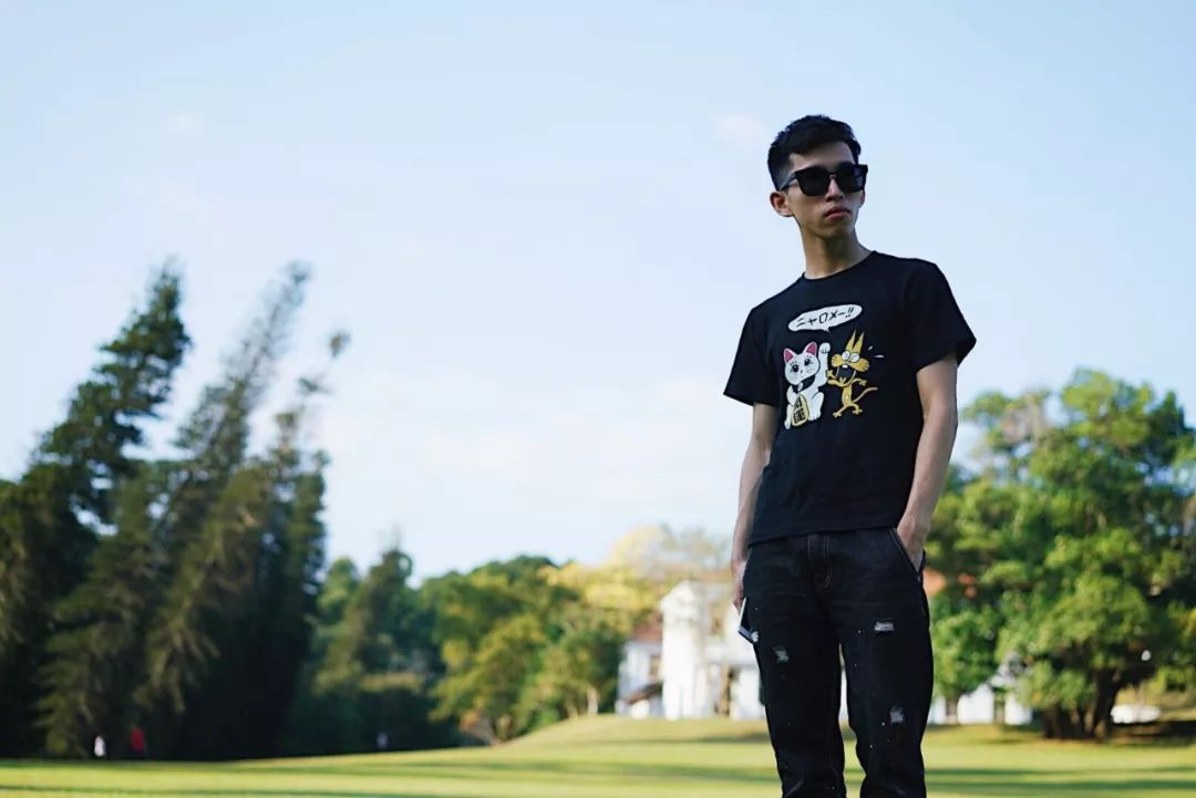 大学四年，我赚到人生第一个十万，去了十个省市，三个国家