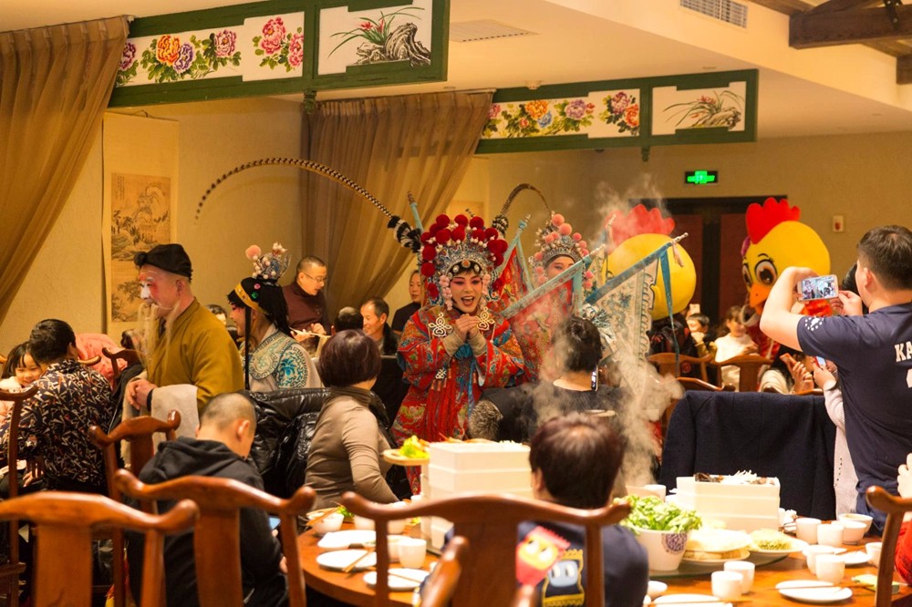 国内春节最有年味儿的地区,北方一个城市的春节习俗