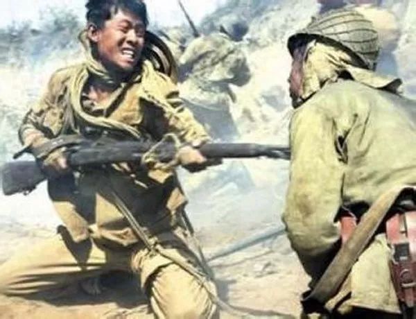 一千个女人各绣一针，侵华日军的防弹神器果真刀枪不入？