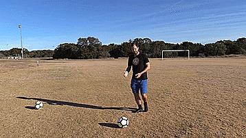 足球教程十个实用的踢球技巧,足球初学者必读