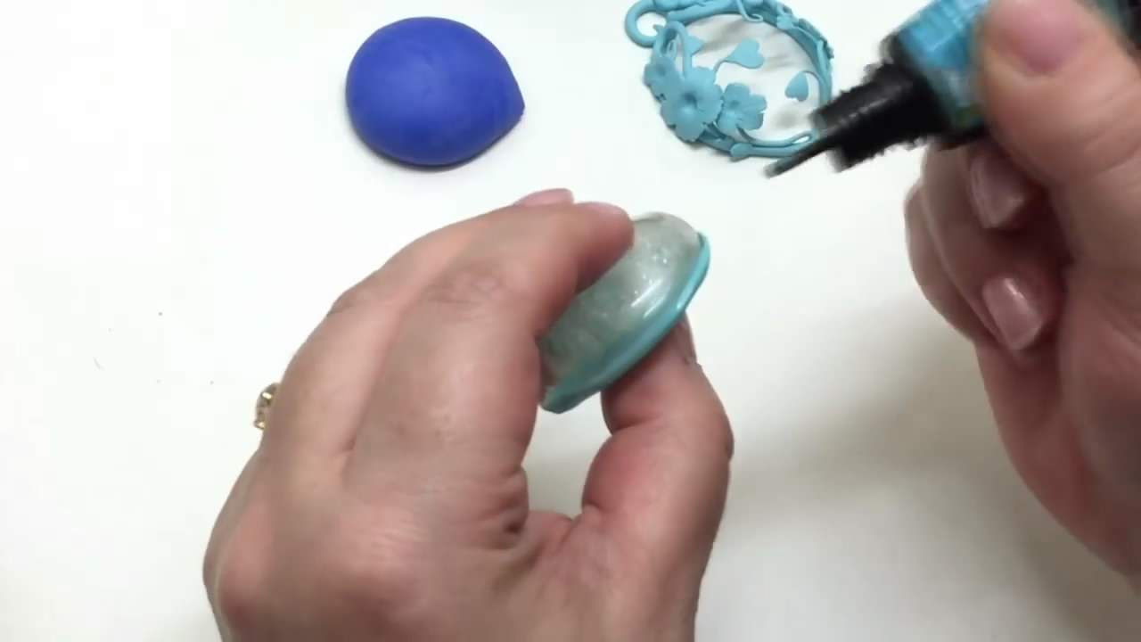 diy手工制作钥匙链教程,用粘土制作可爱的钥匙链