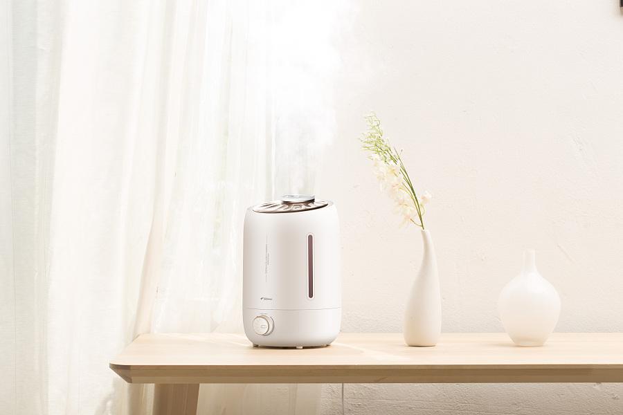 湿疹引起皮肤干燥缺水要怎么补水,手上皮肤干燥缺水补水最快的方法