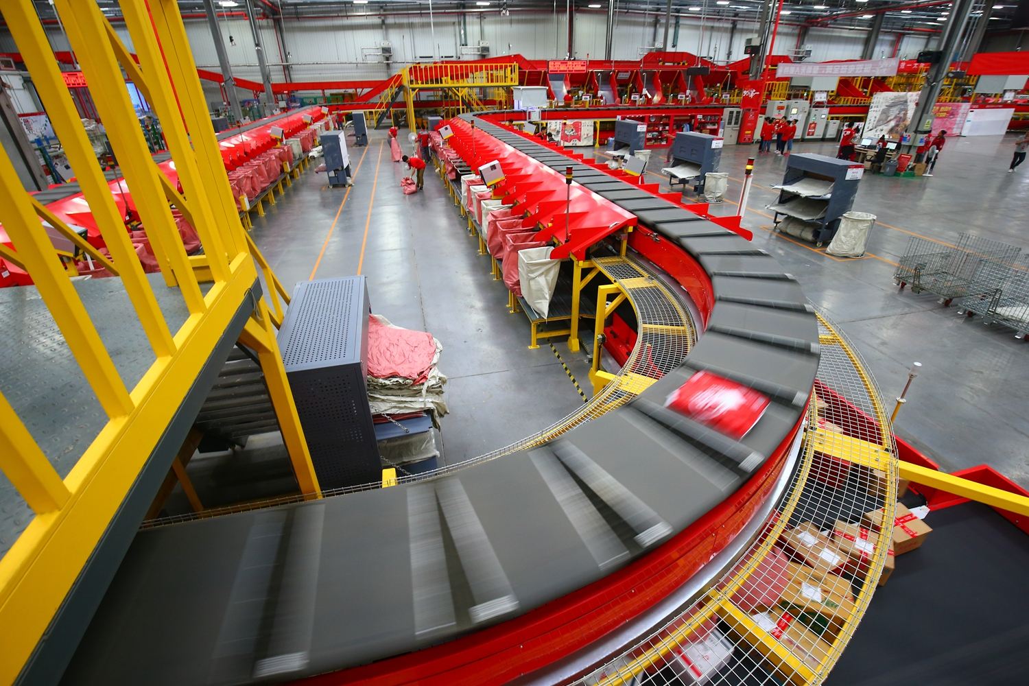 怒赞！京东为传统商贸添加新活力，联手毅德打造*界无**商贸城