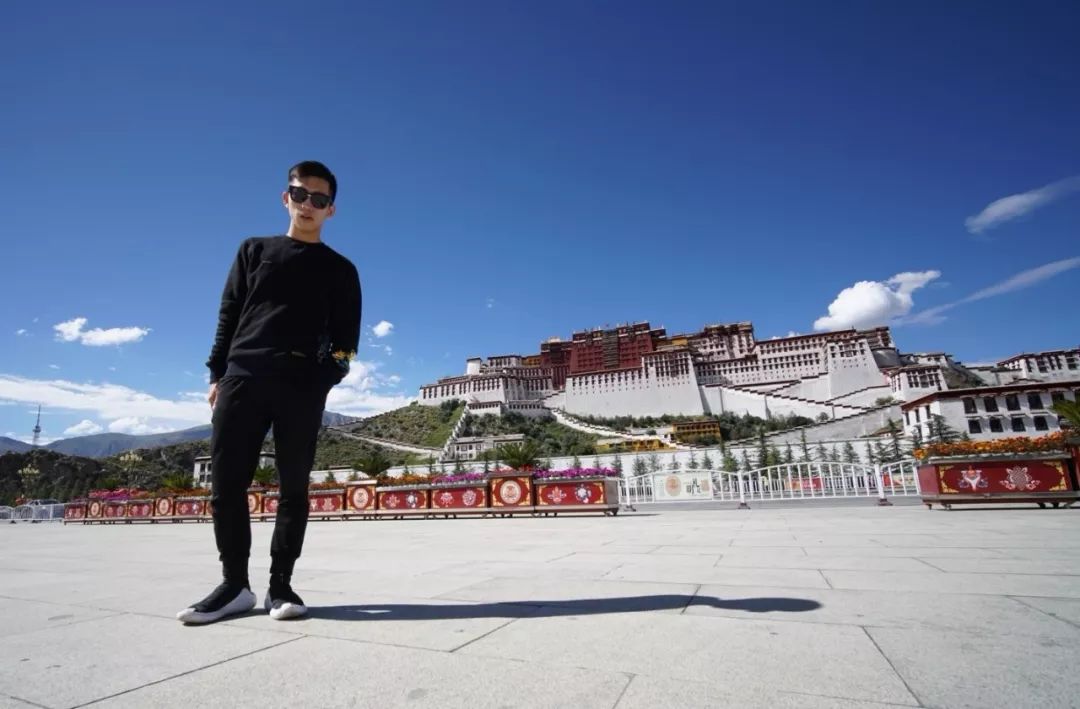 大学四年，我赚到人生第一个十万，去了十个省市，三个国家