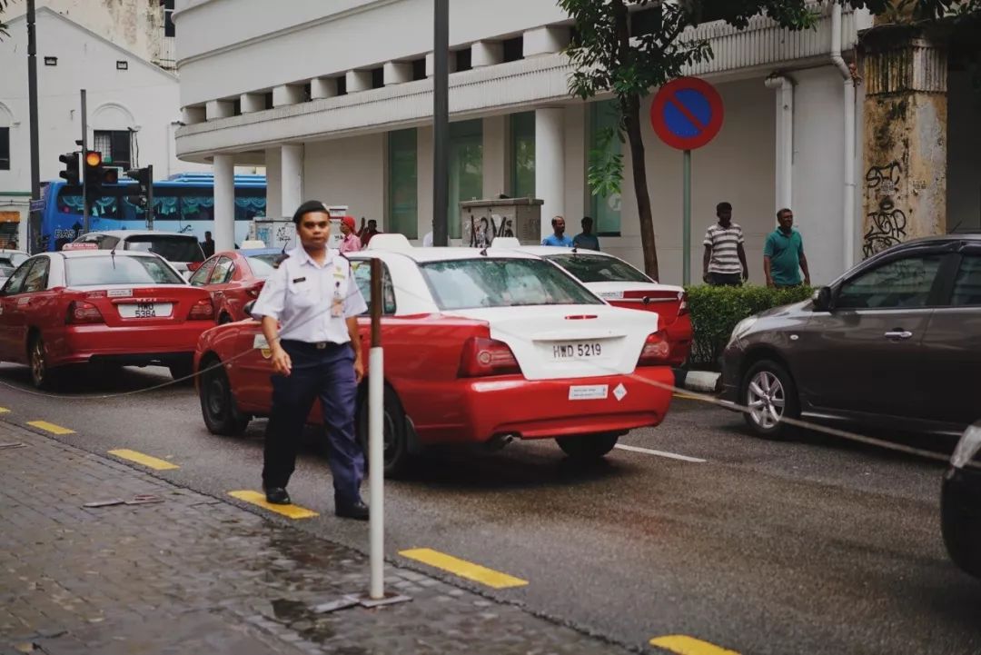 大学四年，我赚到人生第一个十万，去了十个省市，三个国家