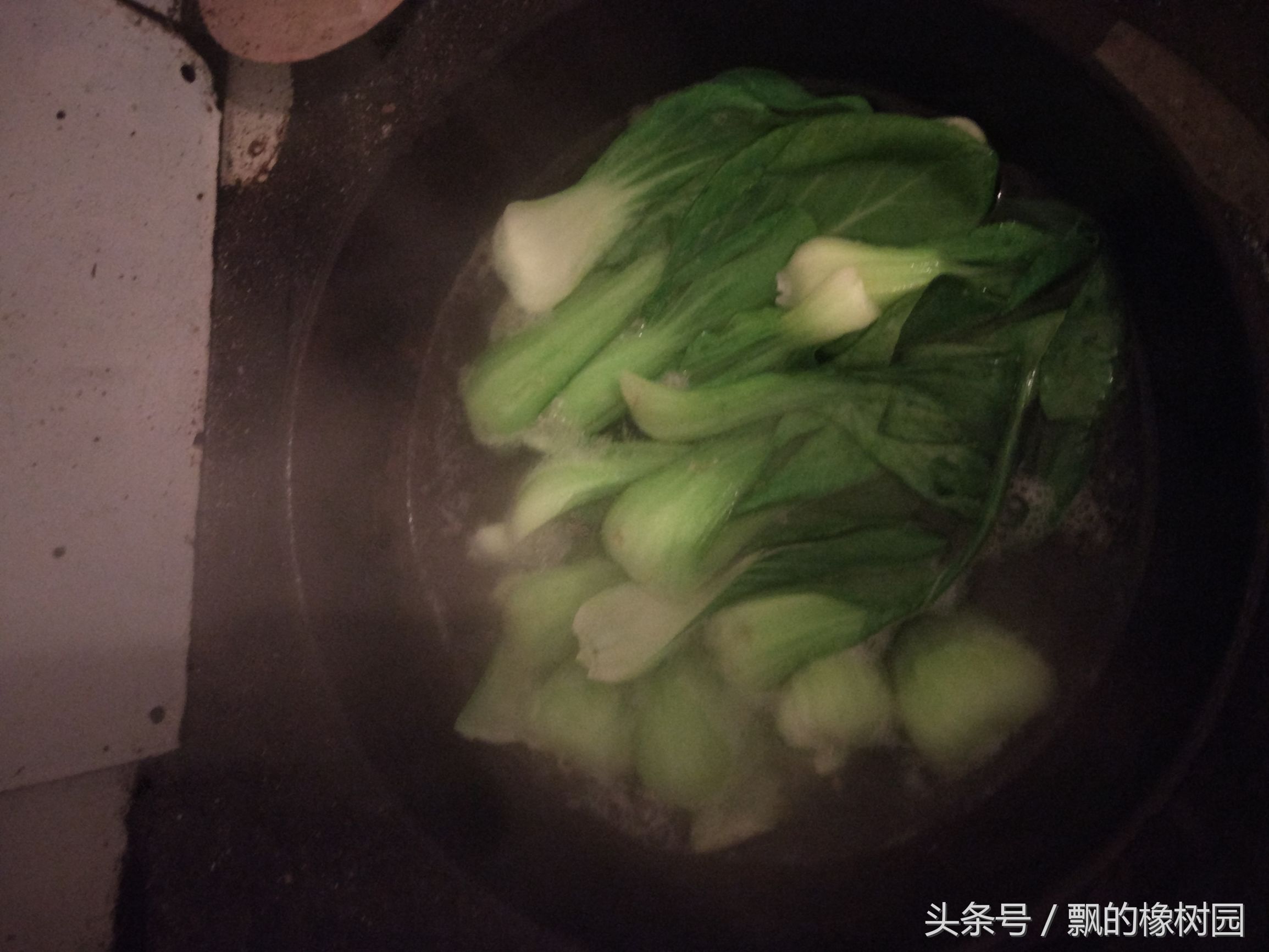 香菇扒油菜正宗做法,第一美食香菇扒油菜