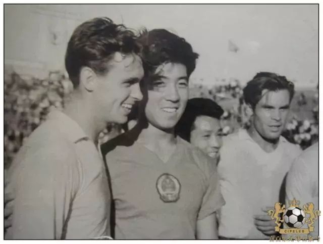 津门足坛双百颂韩金铭,津门足坛双百颂陈金刚