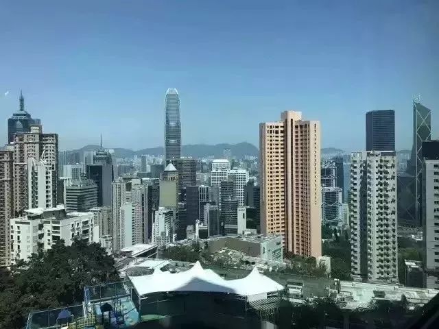 现实中的香港什么样,香港的真实社会