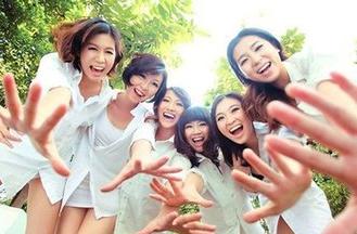 过年团体照拍照姿势大全,过年拍照姿势大全儿童