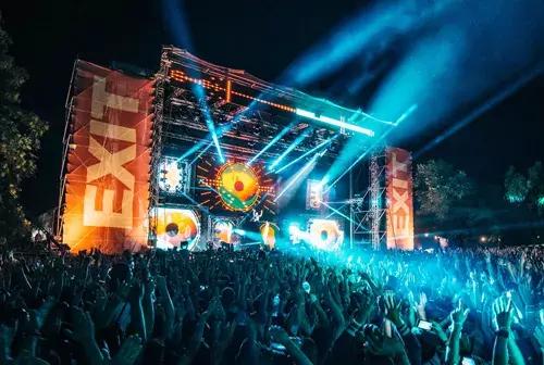 知乎高赞:有哪些适合旅行的国家,听起来高大上其实很实惠?