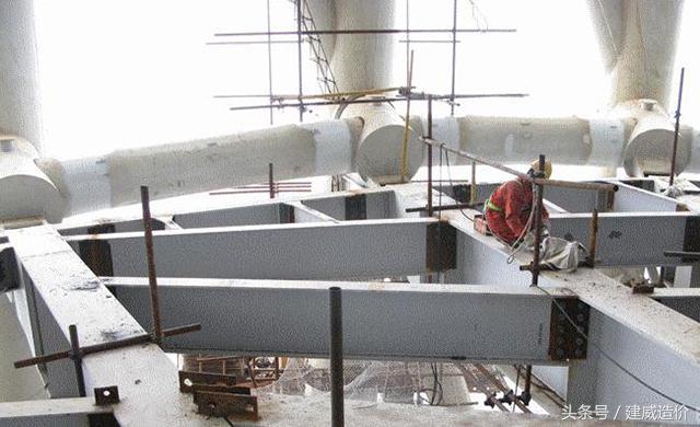 广州塔圆形地标建筑,广州塔第一高楼小蛮腰