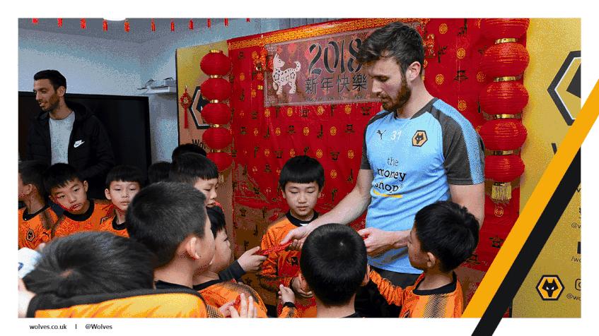 新年快乐今年是我们的第一年,春节快乐我们携手并进吧