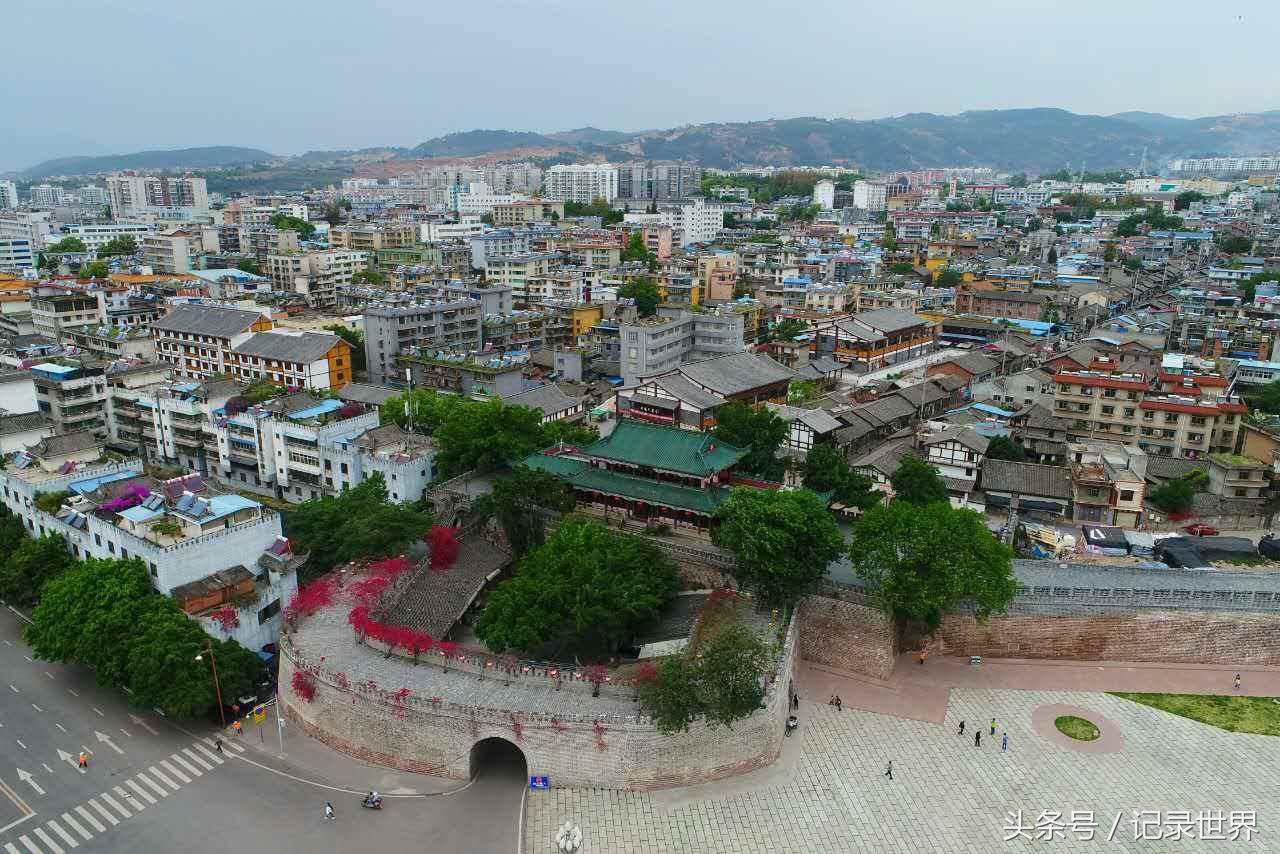 四川各地的车牌字母代表什么,四川车牌头字母是以什么命名