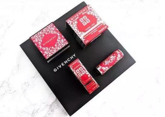 大牌狗年限定是真的吗,大牌新年限量的狗