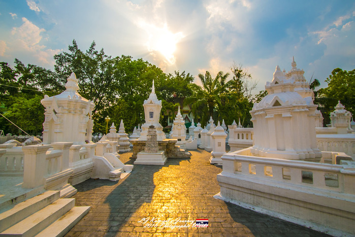 泰国清迈县旅行者,清迈佛寺之城等你采撷的泰北玫瑰