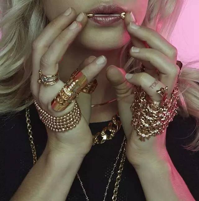 你知道爱马仕也有鄙视链吗,爱马仕纯银包