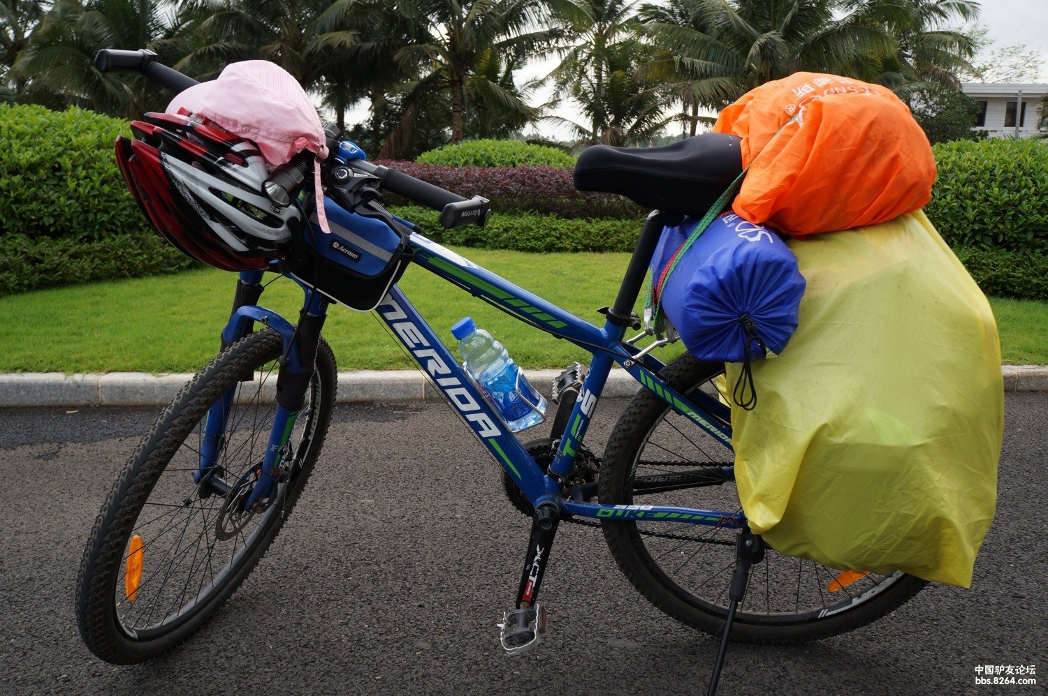8264游记精选：80后女孩骑行边境线6000公里到*藏西**，徒步搭车10000多公里到尼泊尔，阿里，*疆新**之旅