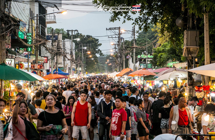 泰国清迈县旅行者,清迈佛寺之城等你采撷的泰北玫瑰