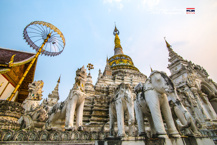 泰国清迈县旅行者,清迈佛寺之城等你采撷的泰北玫瑰