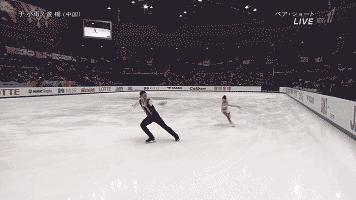 为什么花滑冠军就要散头发,往届花滑冠军