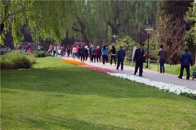 人定湖公园风格,人定湖欧式公园