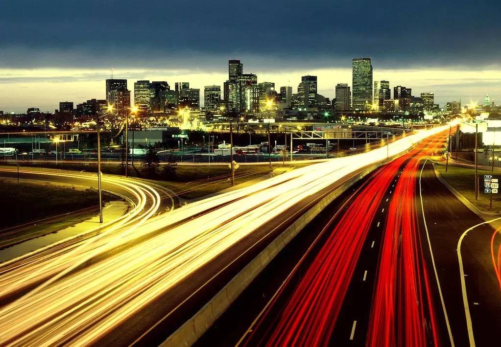 有滴滴出行提气,世纪高通的路况信息要精确到车道了