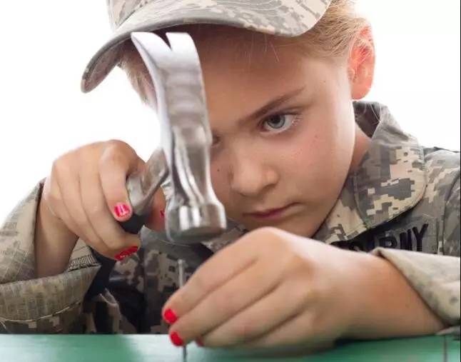 如果孩子想要变性，你会怎么办？